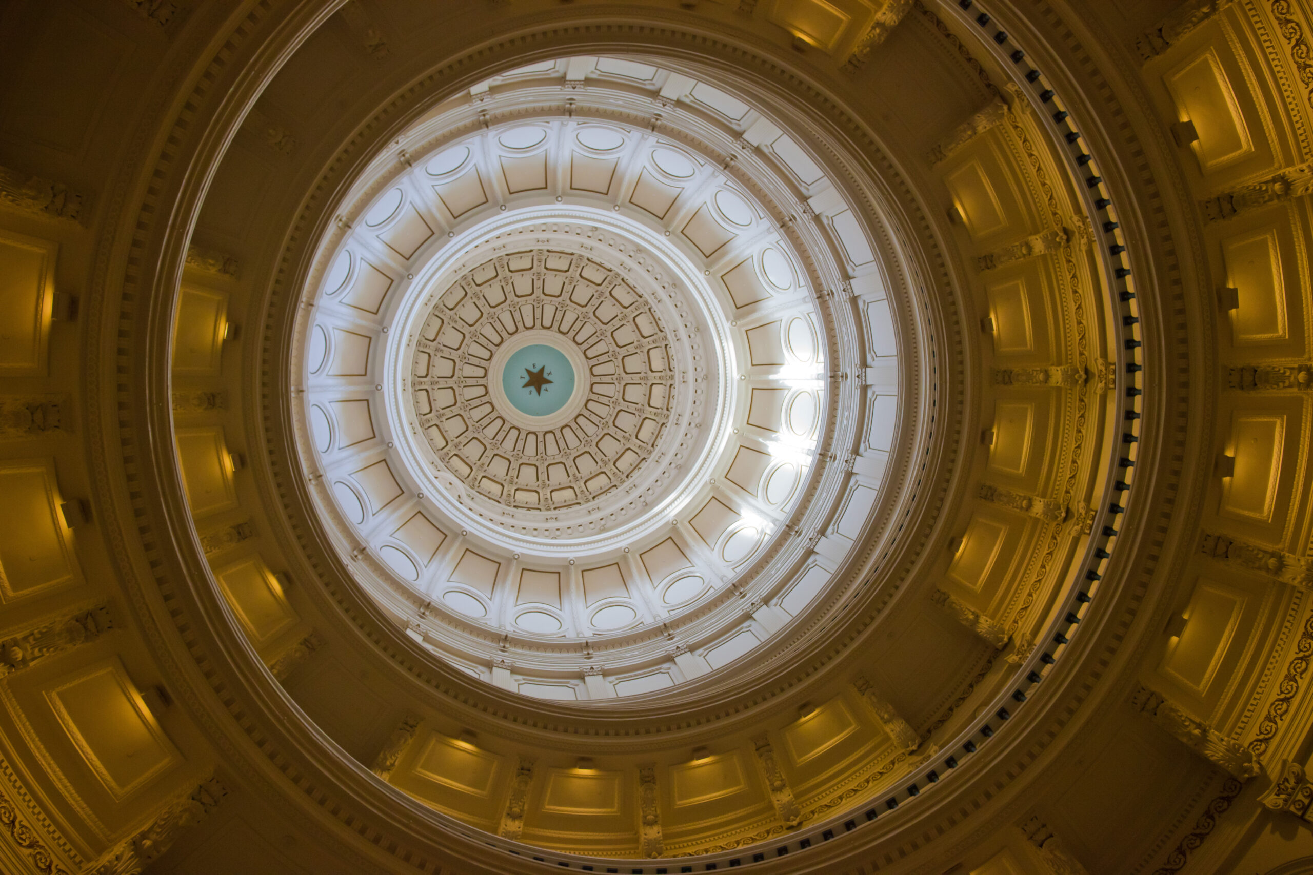 ceiling view of Texas state Capitol dome
