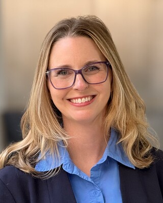 Nicole Leonard Córdoba headshot