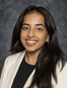 Anahita Farishta headshot
