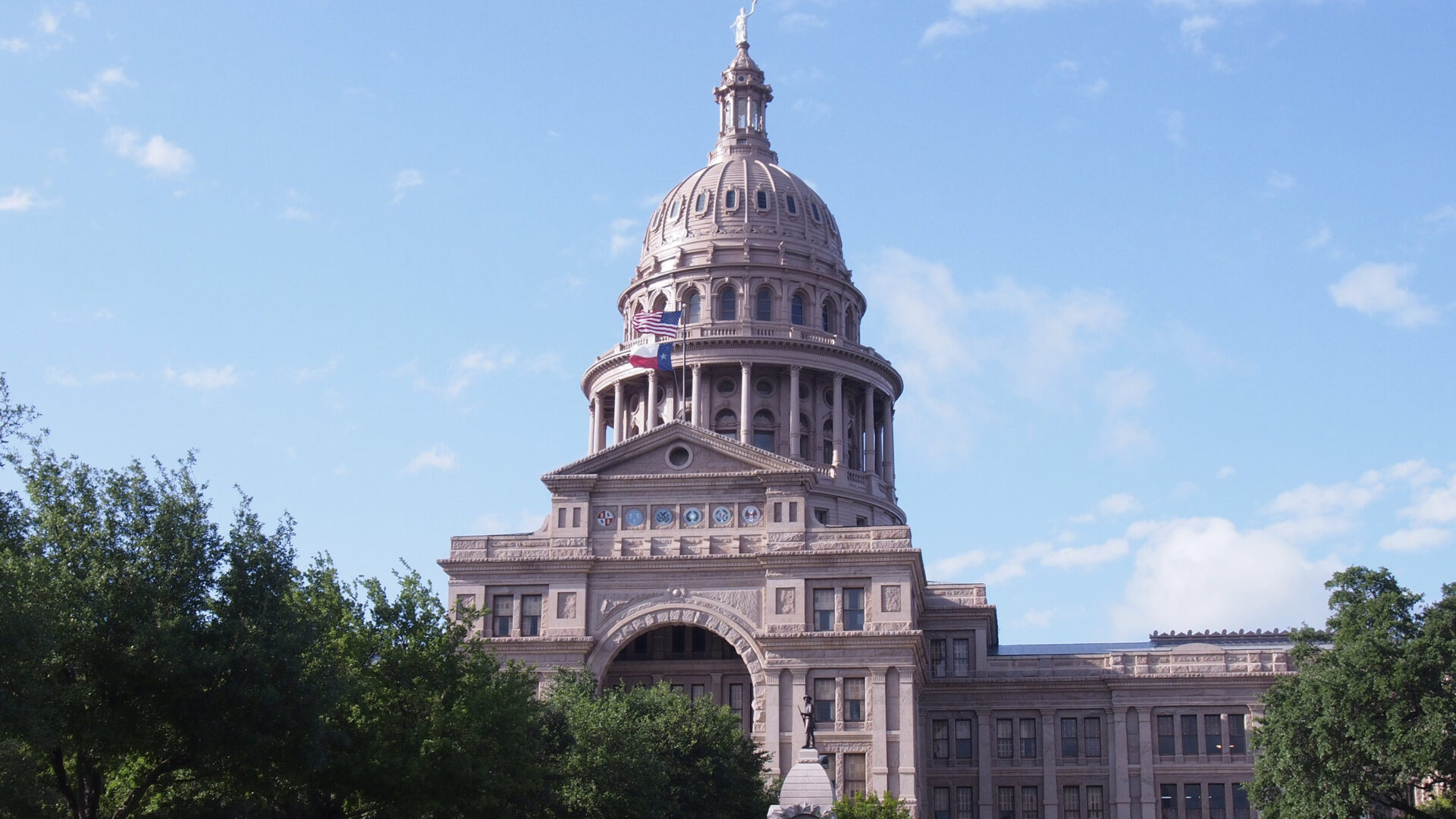 Texas Capital in Austin, Government Careers, Texas Law, Texas Flag, U.S. Flag