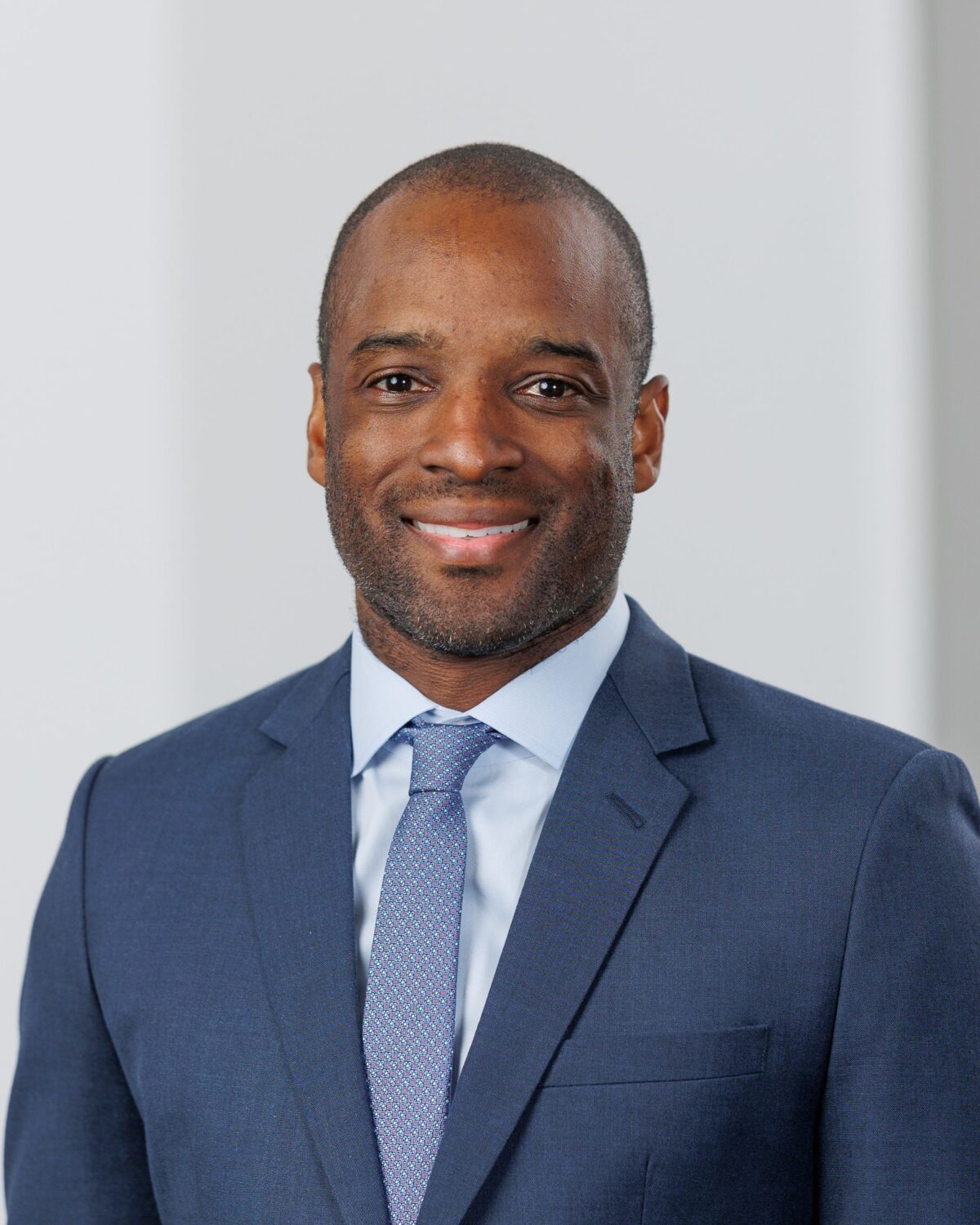 Headshot of Eliot Cotton '10