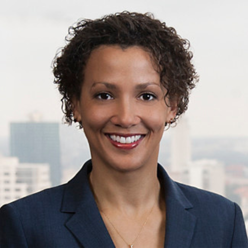 Nelia Robbi Headshot