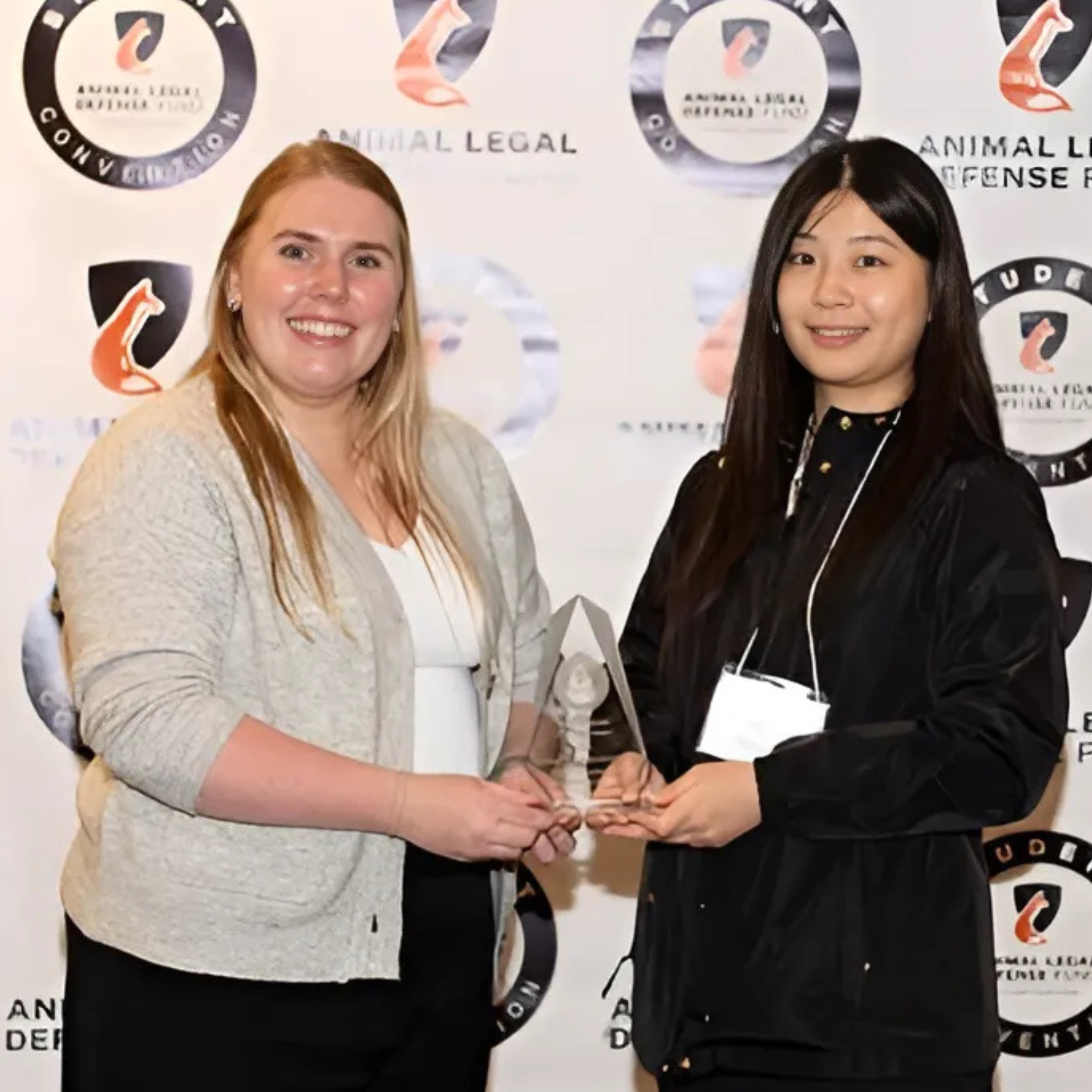 Student accepting award from ALDF