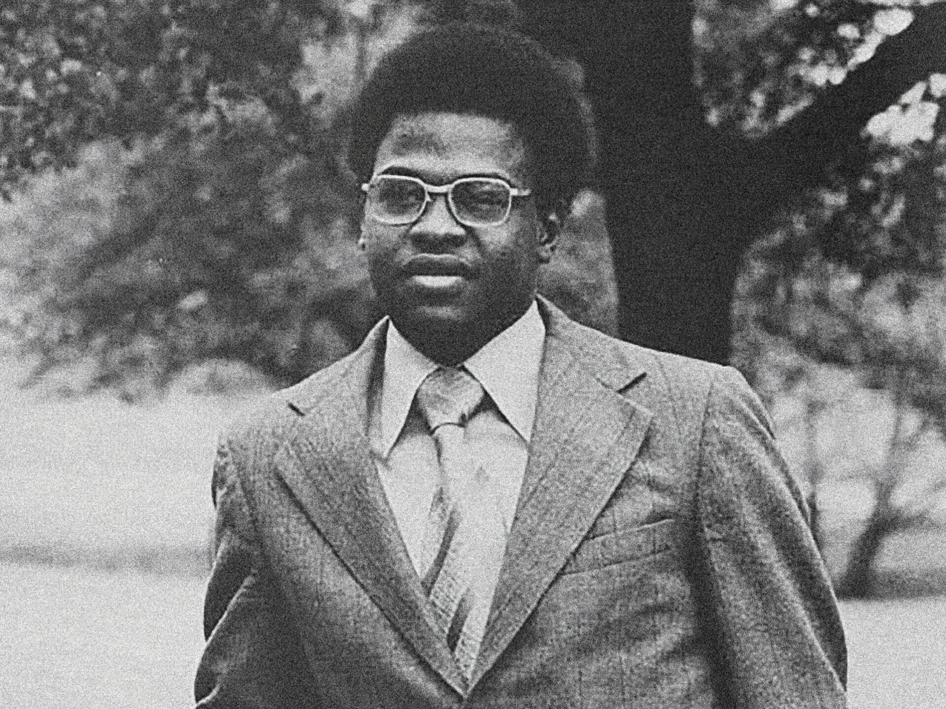 Black and white yearbook portrait of William "Bill" Mahomes Jr. ’72