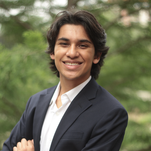 Kanaskar headshot
