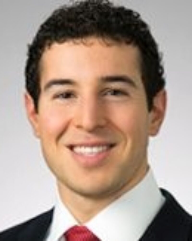 Gilbert Perales Headshot