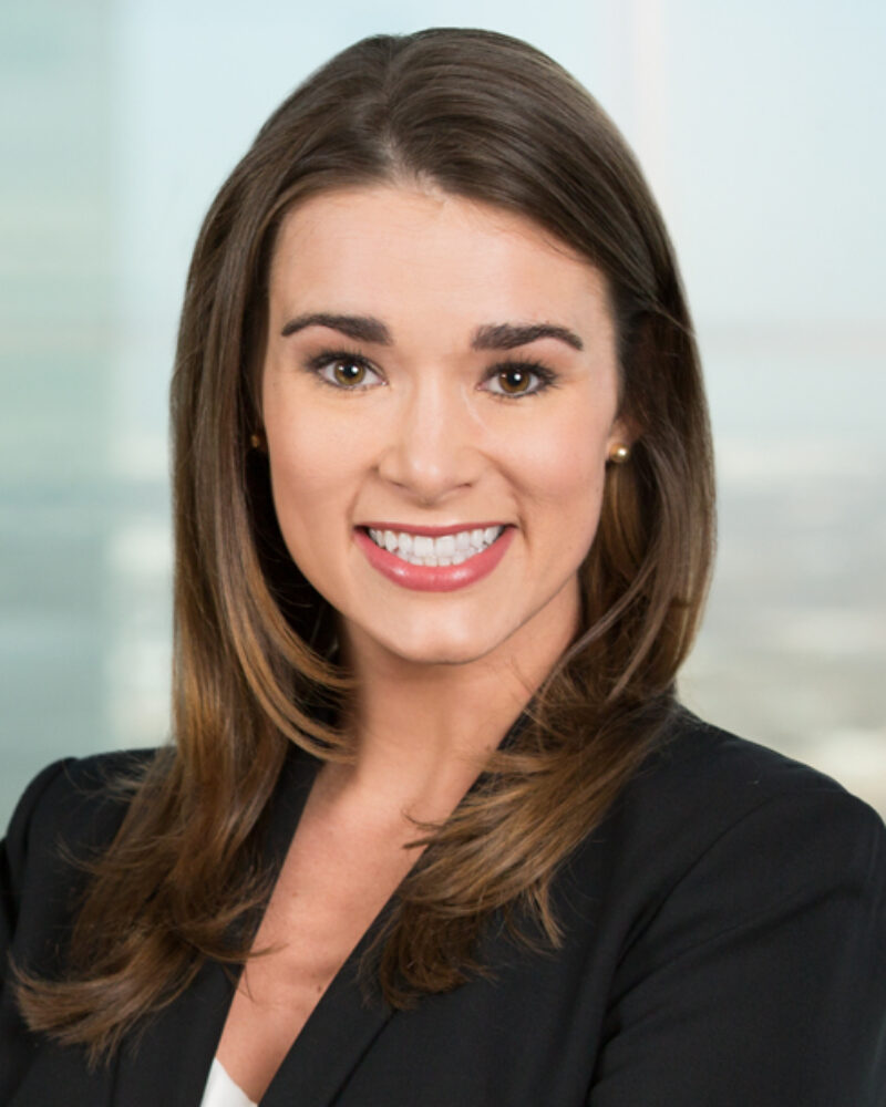 Allison Allman headshot