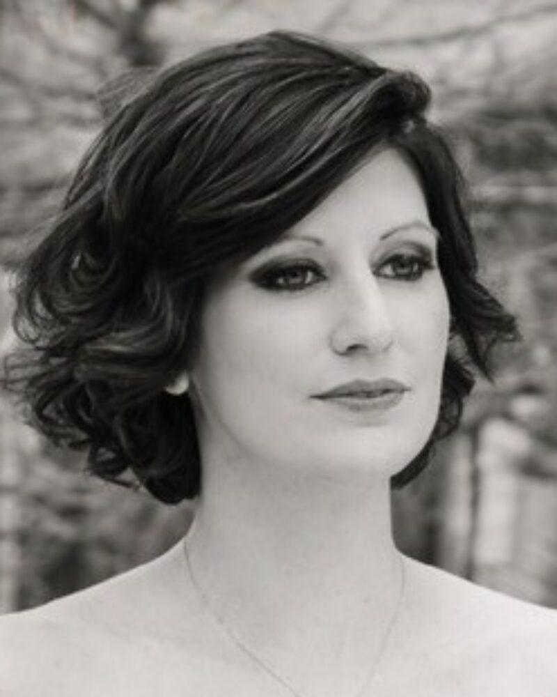 Elizabeth Page Kanetzky Headshot