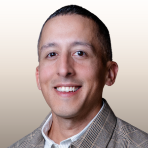 Miguel Garza Outstanding Young Alumnus Award Headshot