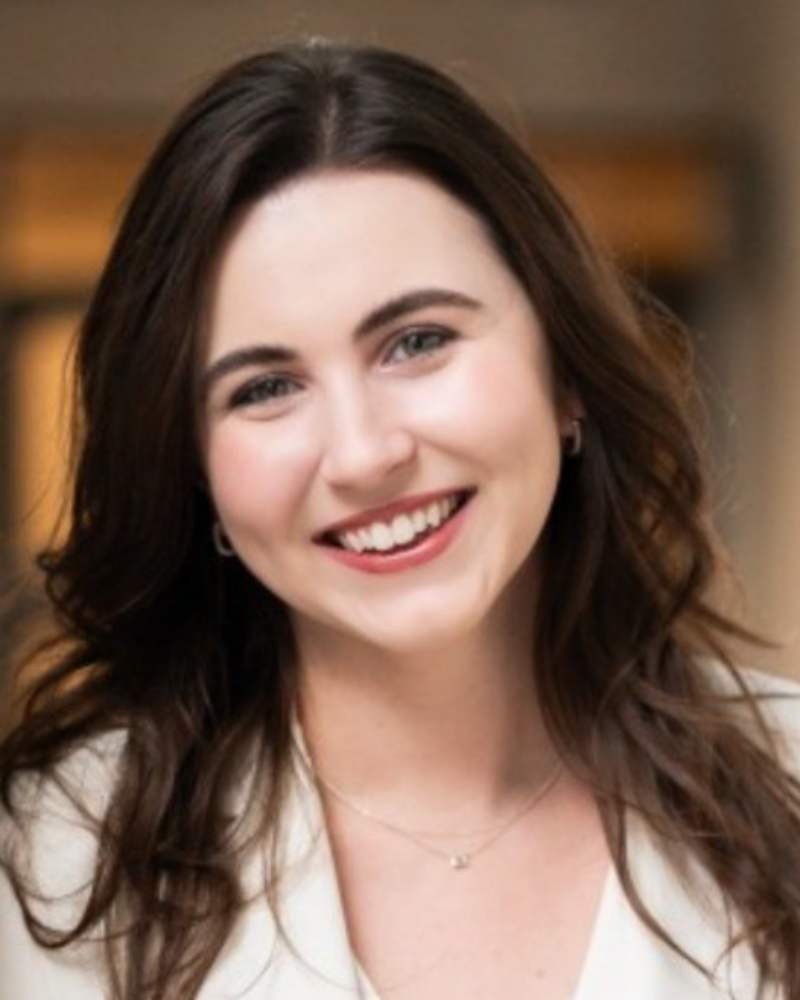 Katherine Spry headshot