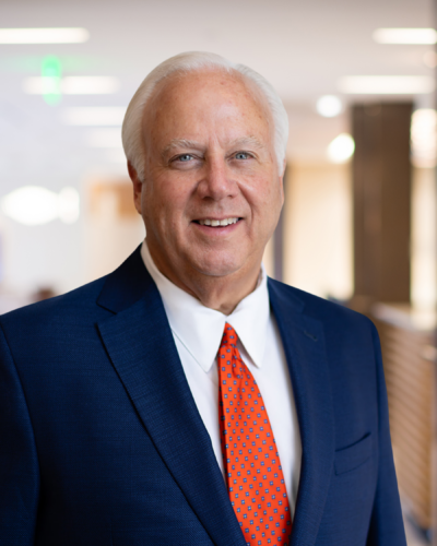 Photo of Gary Farmer